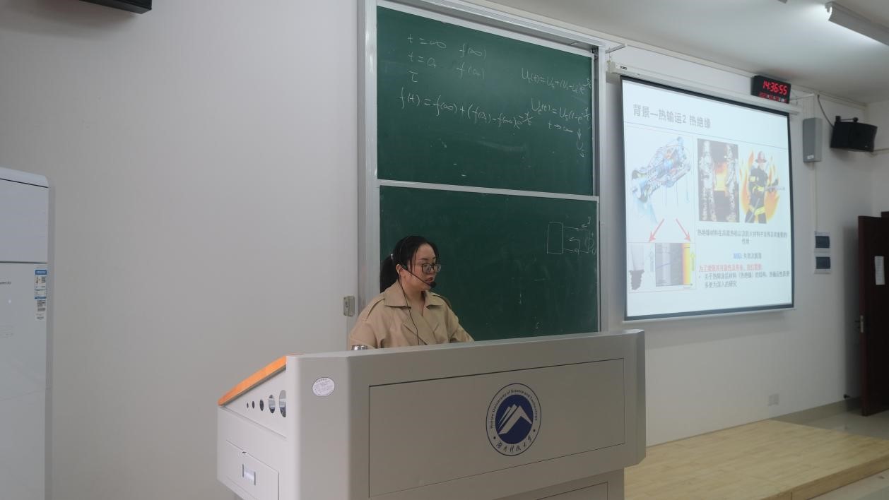 1e532df12ee746e38b43333beb0c0773.jpg 1e532df12ee746e38b43333beb0c0773.jpg