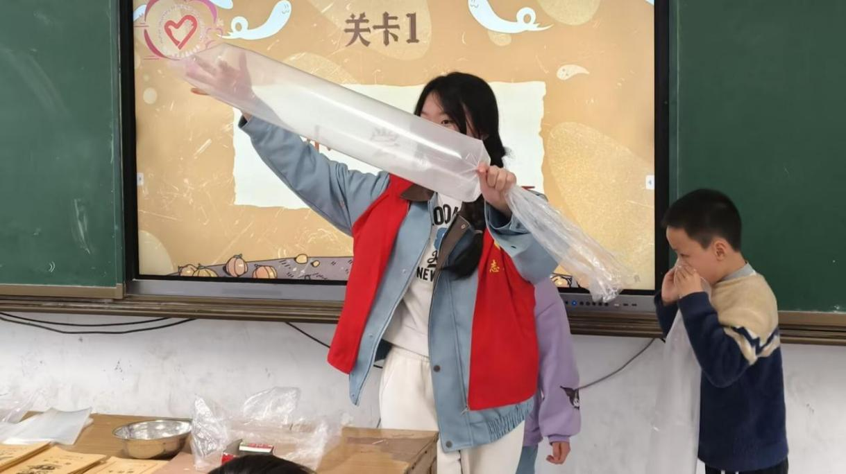 6b6842332a0f48a89501e935d904d167.png 6b6842332a0f48a89501e935d904d167.png